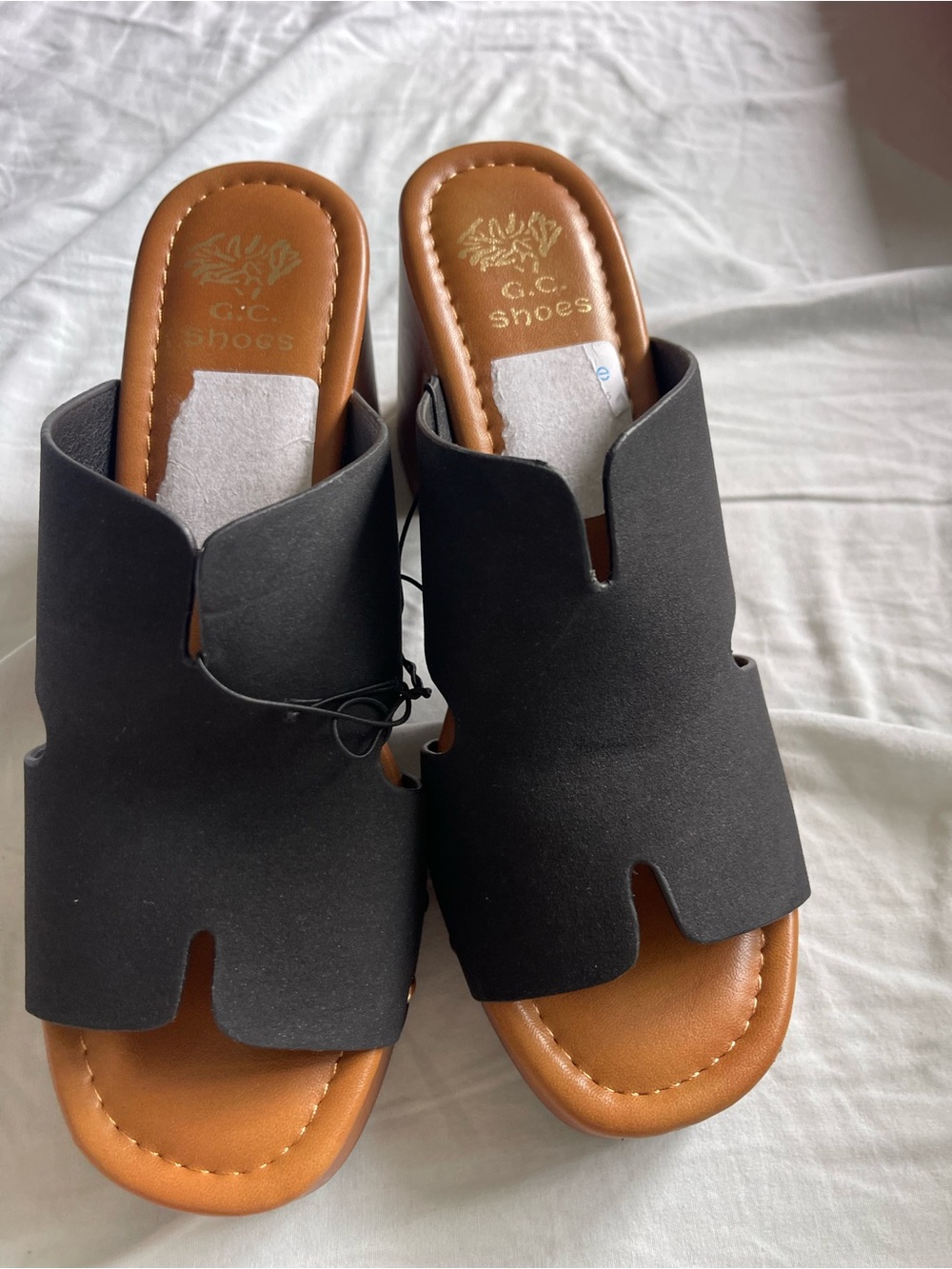 Women's Black Slip-On Mules with Tan Footbed